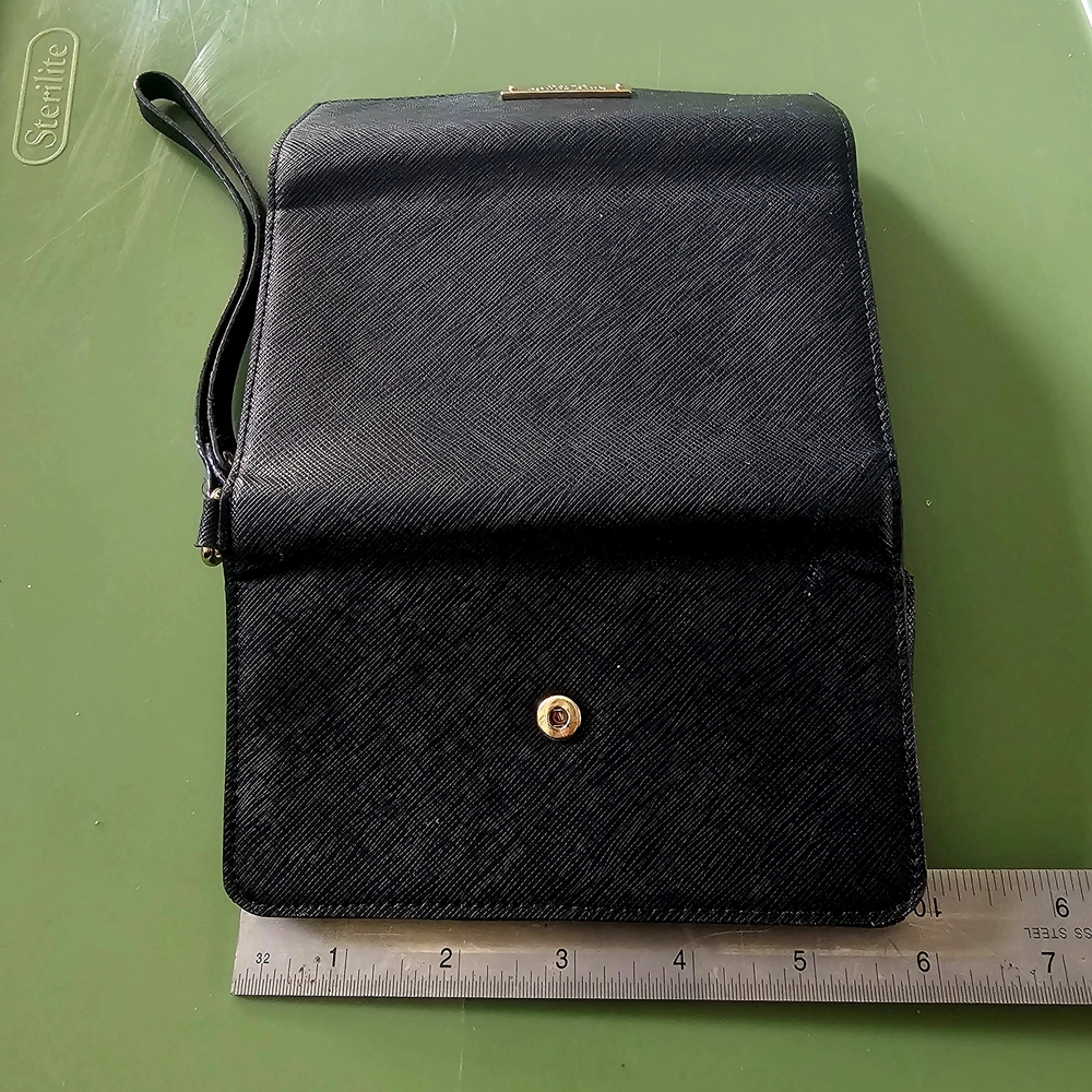 Kate Spade Black Wristlet Wallet - Picture 9 of 9